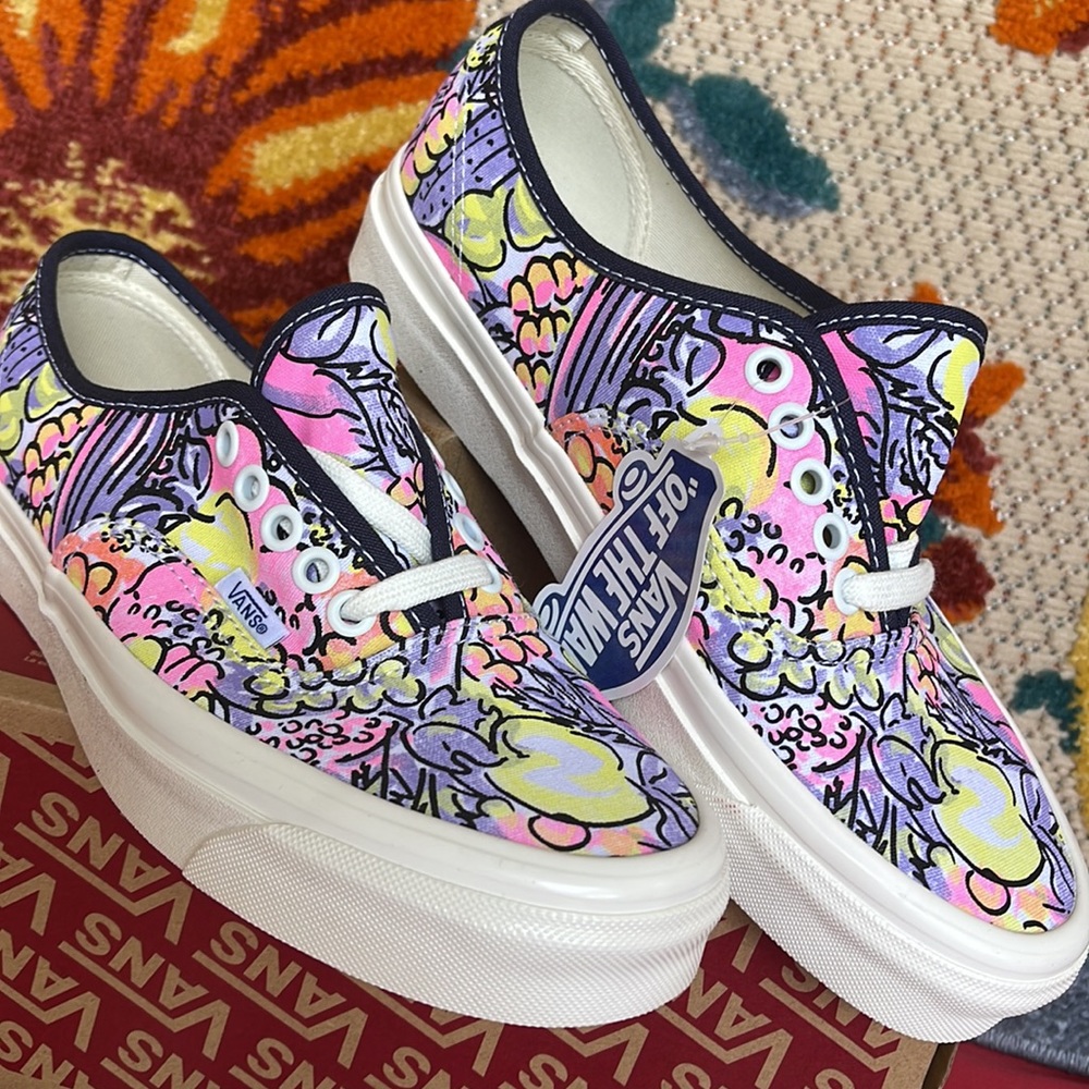 Vans Authentic 44 Dx
(Anahmfcty)Prsngtogvggspt
VNOA54F29GR
WMNS sneakers - Picture 8 of 16